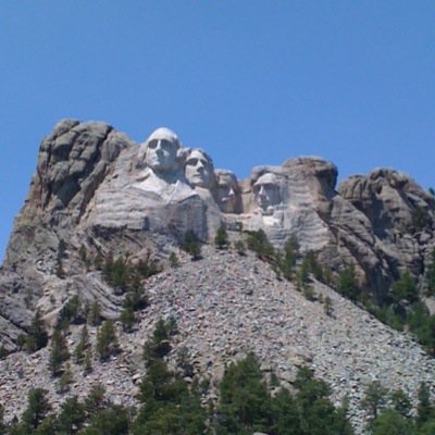 loganhoyt77's profile picture. L