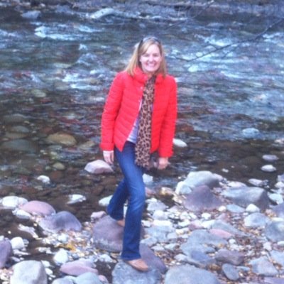 Mom, wife, sister, friend, consultant, reader and wanderer...
