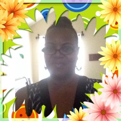 mytweet2222's profile picture. Self proclaimed, taught by many interior decorator.