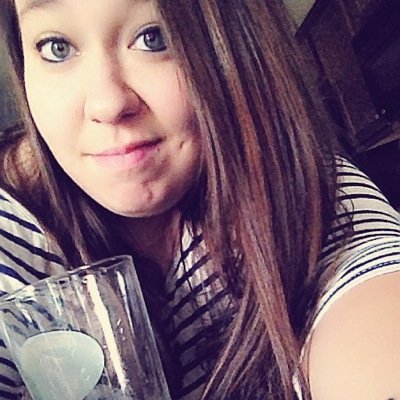 Elisabeth Paige. Twenty Two. ♡♡ ;;  #TeamLibra