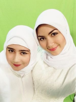 call me illy • my best @naylaGGS • ask fm : prillyGGS_ love you all