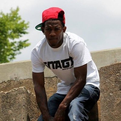 I'm an artist from Greensboro,NC for more info go to justmarleymusic@gmail.com or hit the DM