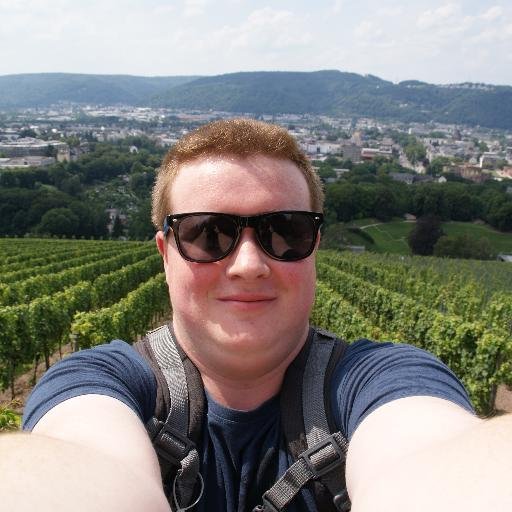 25 | Lichttechnicus | Twitchlurker |
Technicus bij Superjuffie