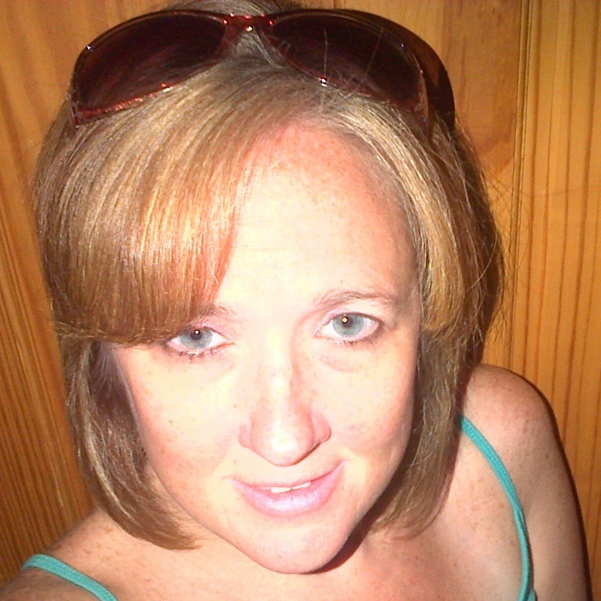 pianowomn1's profile picture. Laughter is the music of the heart.