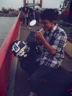 ┌∩┐(◣_◢)┌∩┐ ,,SKA,REGGAE,SKINHEAD,DEATH METAL,PUNK CORE.......... 


THE BLUES (CHEALSEA) ,,∩┐(◣_◢)┌∩┐