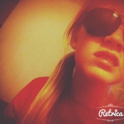 Im really coll lol i have lots of freinds dont like dont look at me lol haha im crazy im single and ready to mingle lol hah god#1