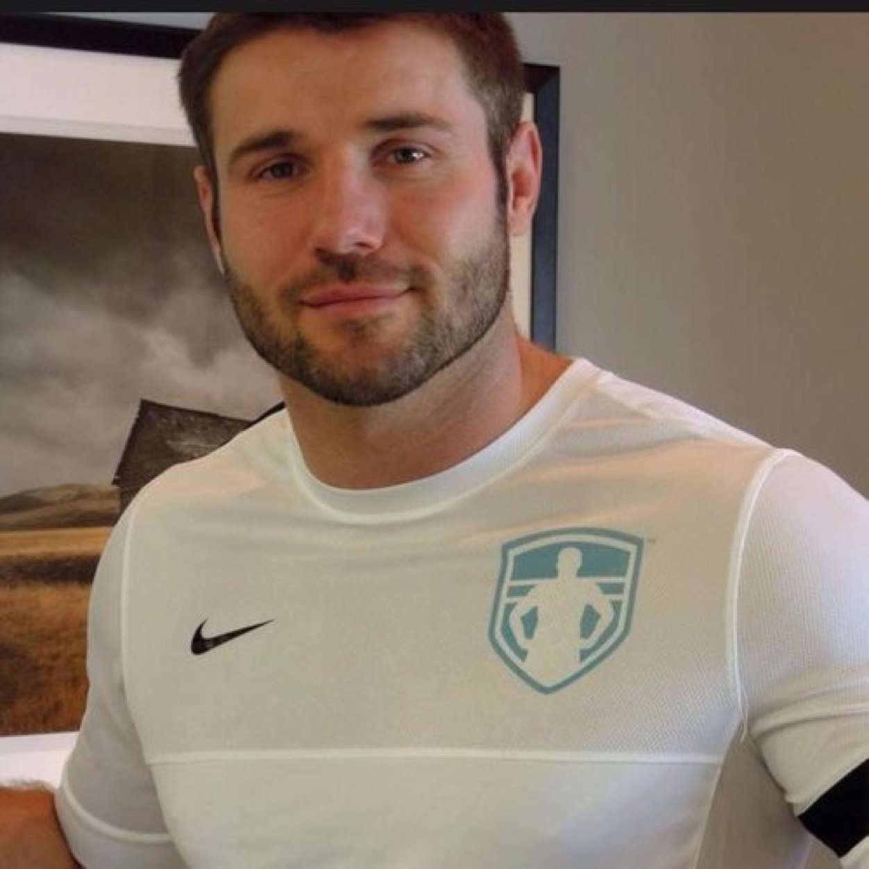 Benstaine's profile picture. 