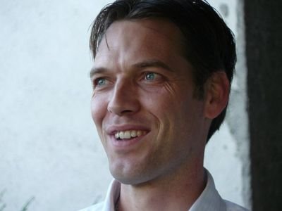 Rodge64's profile picture. Commercial