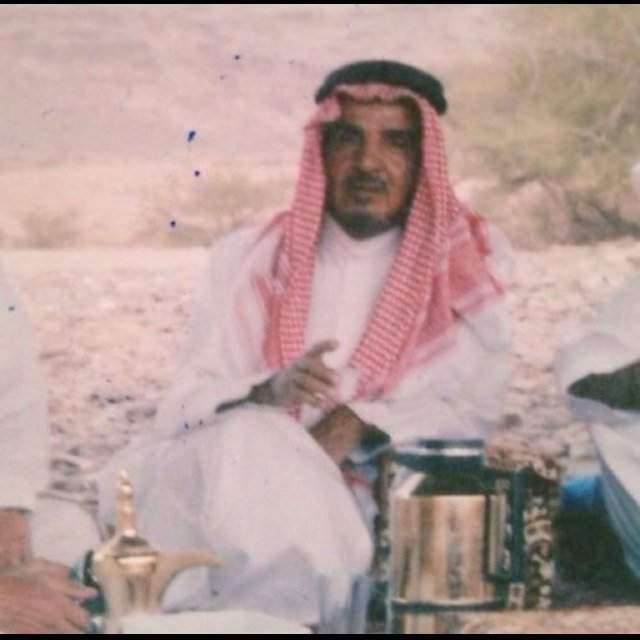 ابتعدنا عن البشر ليس كرهاً او تغيير..ولكن العزله وطن للأرواح المتعبه