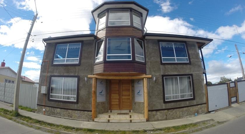 somos un apart hotel ubicados en la región mas austral de chile específicamente en Magallanes ciudad de puerto natales.
http://t.co/pYH3dSSgxt