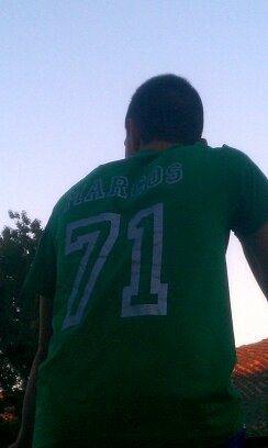 desde el 97.Quien tiene magia no necesita trucos. Me sobra fuerza para levantarme.