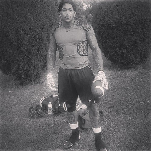 21 years old, cuffed by my beautiful queen Zoe Rodriguez  6:7:14, I believe in fitness, college student, employed