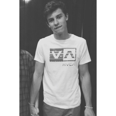 im sorry i wont unf you. but it would be super nice if you followed me at my main acc @shawnsarizona ily