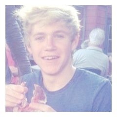hey can u please follow @xnarryhugx (ask for a follow back) it would mean the world ᵔᴗᵔ ily