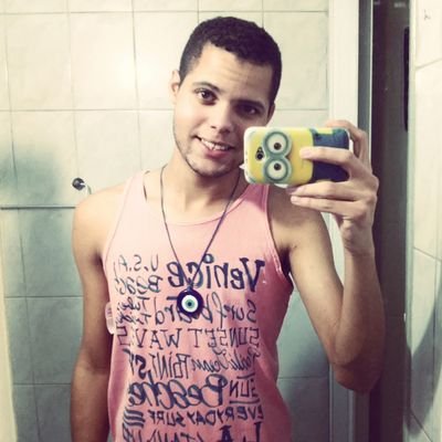 18 anos,Baiano,Facebook - htt
p://t.co/AbkzhsHvSM… - Instagram - @miguelsantoslima