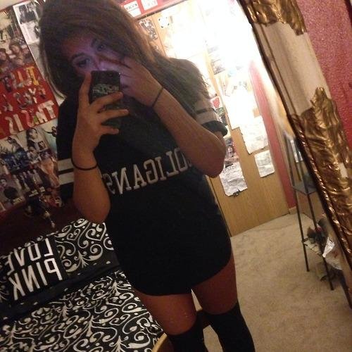 LizziKims's profile picture. a girl trickshotter/sniper, youtube going to be made soon! dream clan-Saw