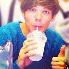 @Louis_Tomlinson PLEASE FOLLOW ME ♥♥♥