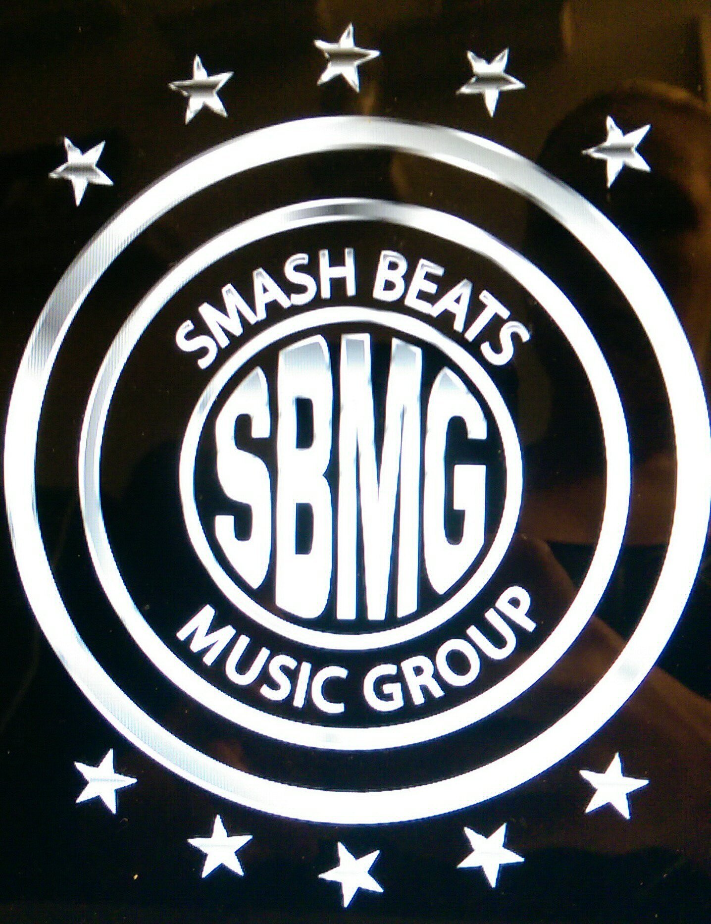 SBMG full-service entertainment co. Supporting indie hip hop artists submit music/videos smashbeatmusic@gmail.com if selected win$ follow us IG @SmashBeatsMusic