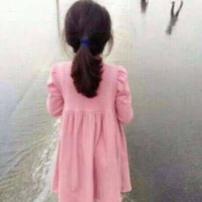 اللهـم إنگ أعلم بما ف قلب أمي فحقق لهـا ماتتمنى وفرج هـمومهـا وأسعدهـا ف الدنيا والأخرهـ..❤️