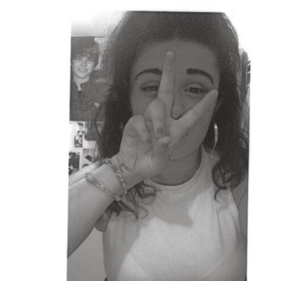 LeporeLauren's profile picture. 