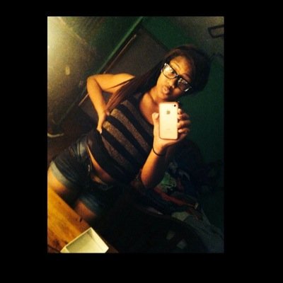 #TEAM MOAN MONEY OVER A NICCA S I N G L E GO FOLLOW MY OTHA PAGE _XoXoBeautifull