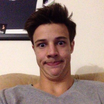 ☻ cam is my everything  ♛ ask for a fb 
Please follow @rtgaintweets for a dm to 2/12 i do
Dms from @MaddieLOX_  ☮