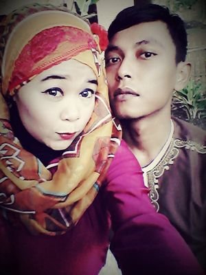 7ddcf282ce7a470's profile picture. jangan pernah hidup di atas omongan orang lain karena mereka hanya bisa menilai tapi tidak bisa merasakan...so be your self