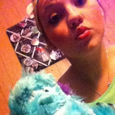 Im a free bird. A free squatch☺️. My best friend is Curtis Jon Young. We are not humans we are sasquatchs. I can be your bestfriend but i dont tolerate bullshit