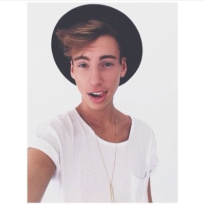 follow @legitmyjack and @frattboystyless or i unfollow ily