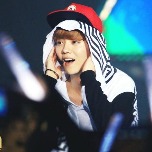 กวางน้อยเสี่ยวลู่ หาคนดูแล มารับกวางตัวนี้ไปอยู่ด้วยหน่อยสิ .อ้อน