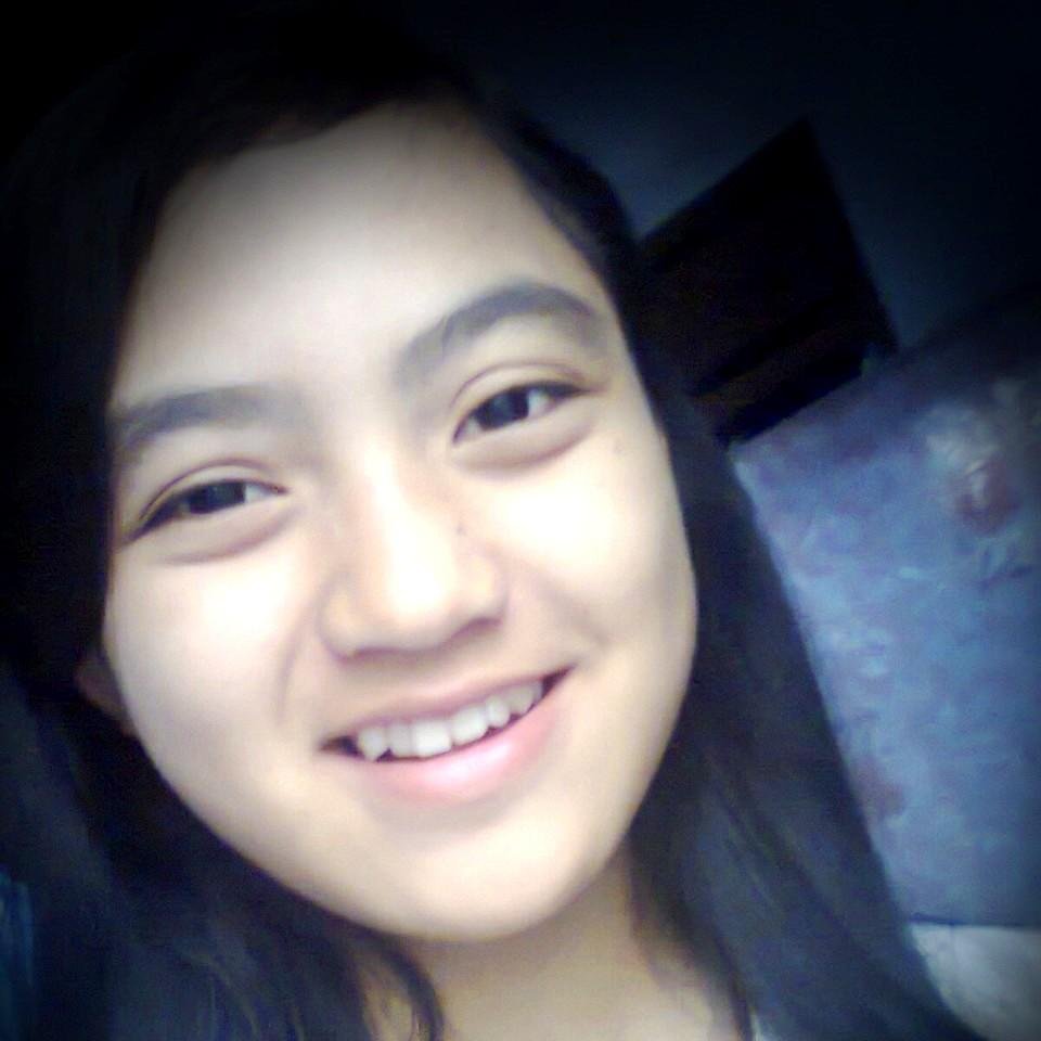 Yovita_AP's profile picture. kadang apa yang aku tulis bukan aku dan kadang apa yang kamu baca bukan kamu ini cuma twitter jangan diseriusin :D