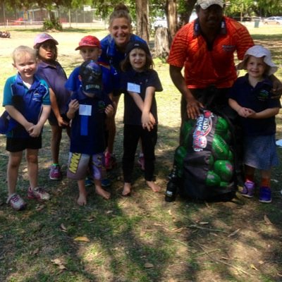 Cattle stn kid & health science student. Host of ABCNT's Talking Women's Footy, Christian, feminist, footballer, NMFC tragic and advocate for remote NT youth.
