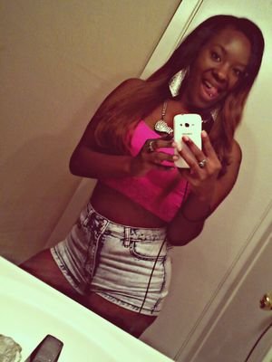 -|Keyossa Chris'tina | ! 20 yrs, (CollegeGirl] #Shae Shae's Mom .! GodFirst always. Keep it Classyy &+ my follow button is up for harassingg.!