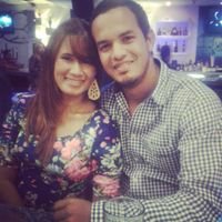 Agradecida con mi Dios y Virgen de Coromoto.  Comprometida con la vida de luchar, esforzarme y seguir adelante. Ser, amar y vivir. Adoro mi profesión: Profe ;)