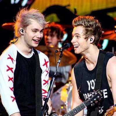 5sosunshinexxx's profile picture. i'm helping with your sunshines follow on @demonlouiss. :)