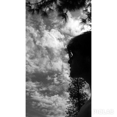 this is my old account, follow me @Hippie_Hobbs