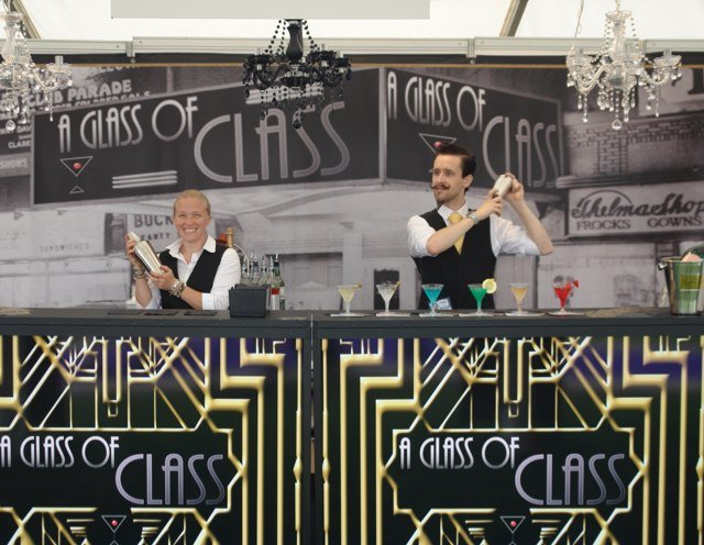 Acclamed mobile Champagne bar! Festivals, Corporate events, Weddings, Birthdays! Wine & champagne nights! Race days Any occasion is a champagne occasion!