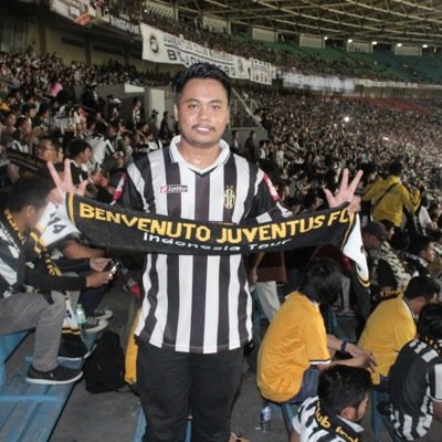 Jangan lupa Sholawat | Juventini