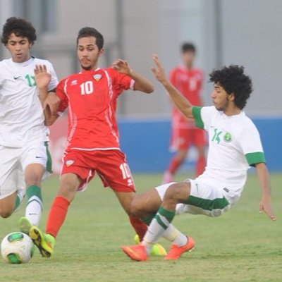 I'm abdulaziz my old 16 i player ettifaq club and saudi team u18 footbaal .. My kik : Azizsaad_14 ..snap:Azizsaad_14