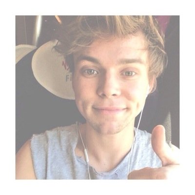 MargoLove1D's profile picture. I'm in love with you and all your little things ❤