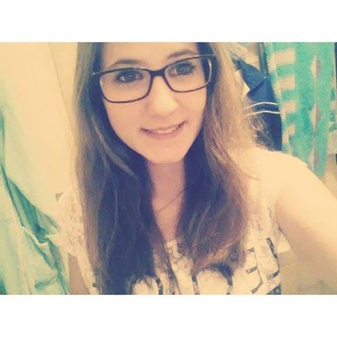 -Na ihr nudeln♡ 
-Vivian♡
-14♡
-Germany/Dortmund  ♡
-Tardy  ♡
-Rewilz ♡
-Youtube my life  ♡
