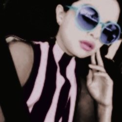 † you're so hot.. not †