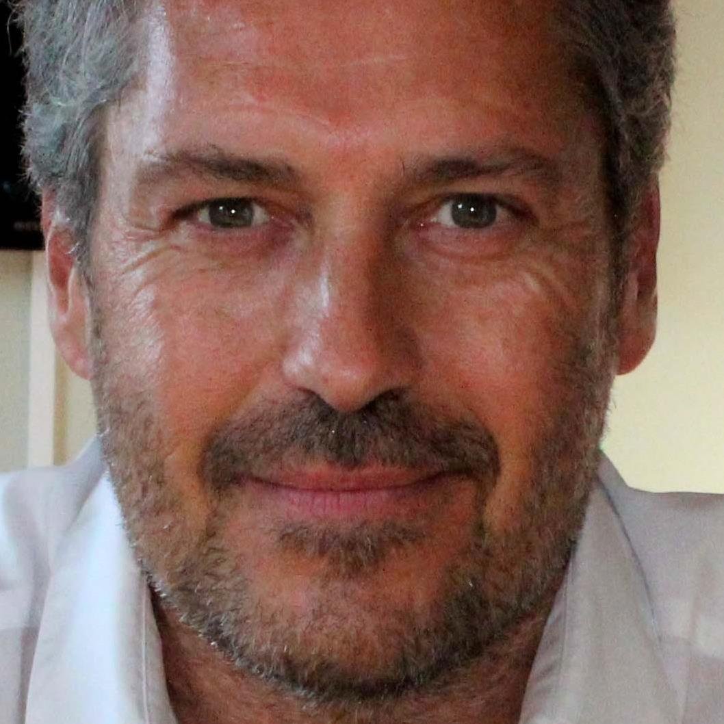 ClaudeChopard's profile picture. Founder & CEO Home Rental Service.
Location temporaire d'appartements meublés à Paris.
Depuis 1992.