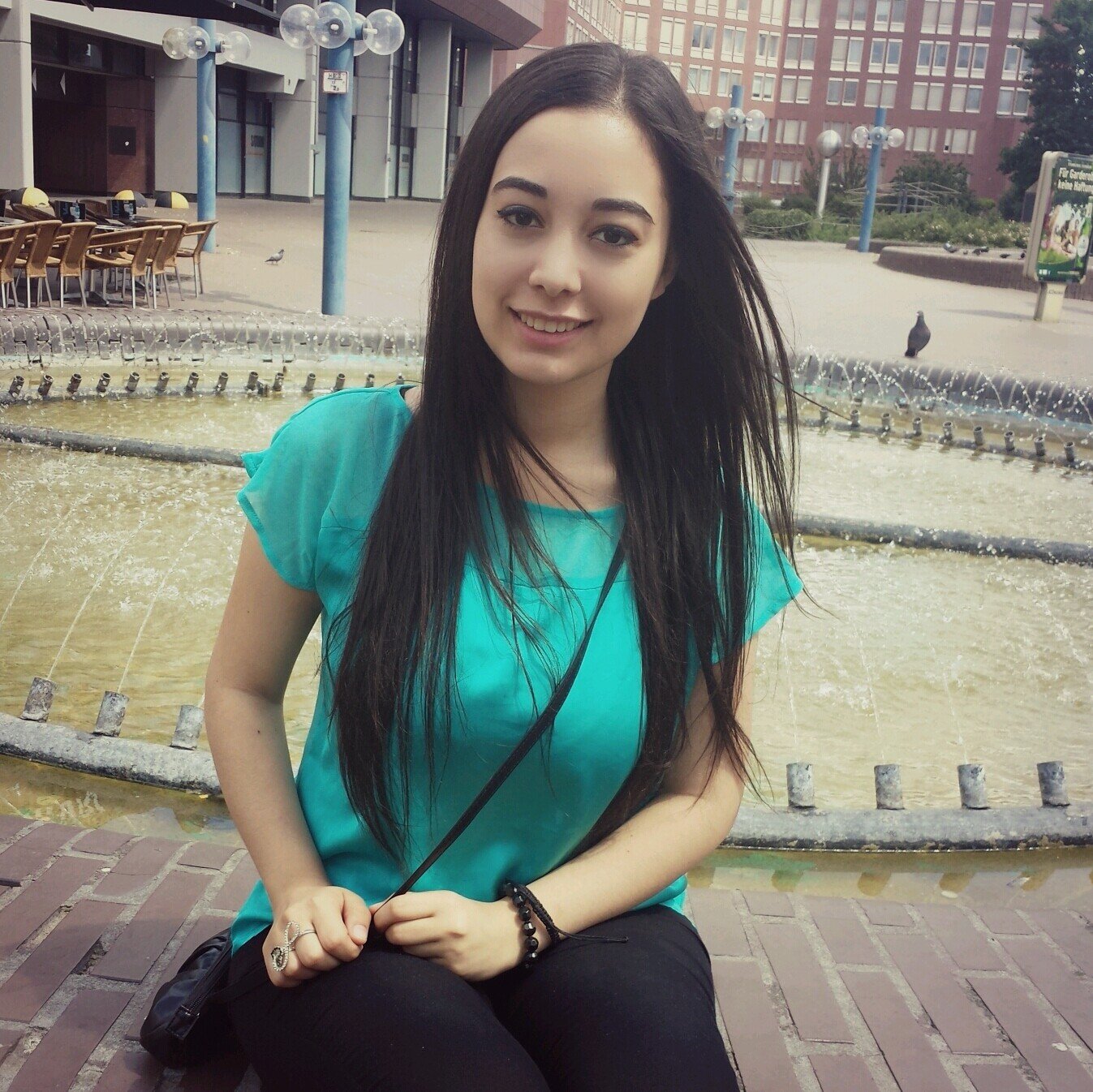 Hayata güLümse.. :)
