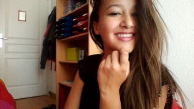 juliegeniale's profile picture. 