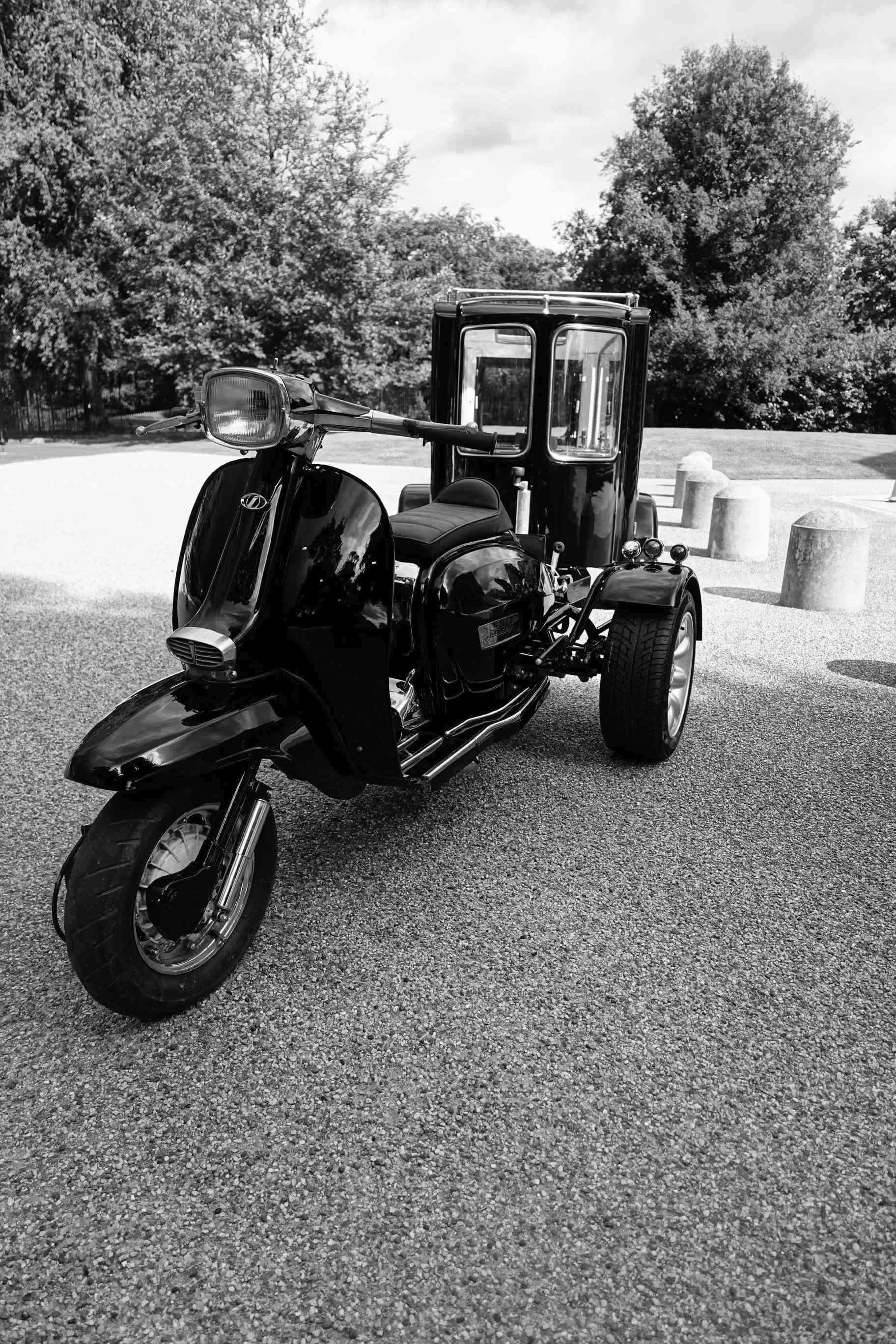 An ride out is and always has been an celebration. An unique and bespoke cortège service with Lambretta Hearst for the Last Ride Out....
