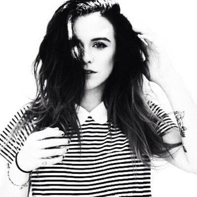 fakingherrp's profile picture. Whatever.