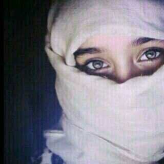 ‏‏احب قلبي ؟ لانكك فيه . حبي الابدي ؟ @2444king