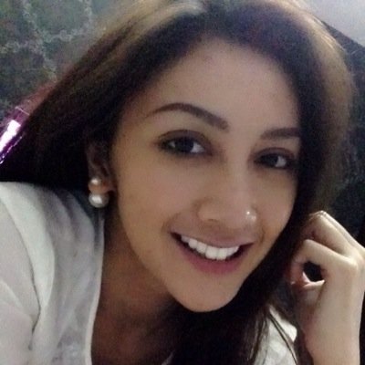 a proud wife // daughter // sister // bestfriend // tv presenter // mc // https://t.co/yyHTlnyHt1