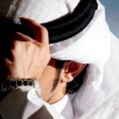 لاتنصدم في بسمتي يوم احاكيك احيان تلقى فالجريح .. ابتسامه..!